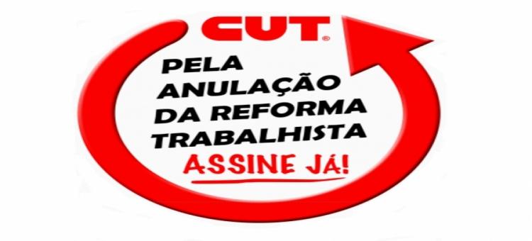 Trabalhadores coletam assinaturas pela anulação da Reforma Trabalhista