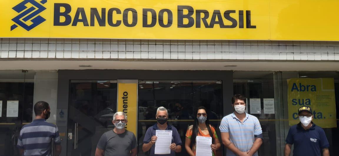 Sindicato realiza manifestação contra plano de desmonte do BB