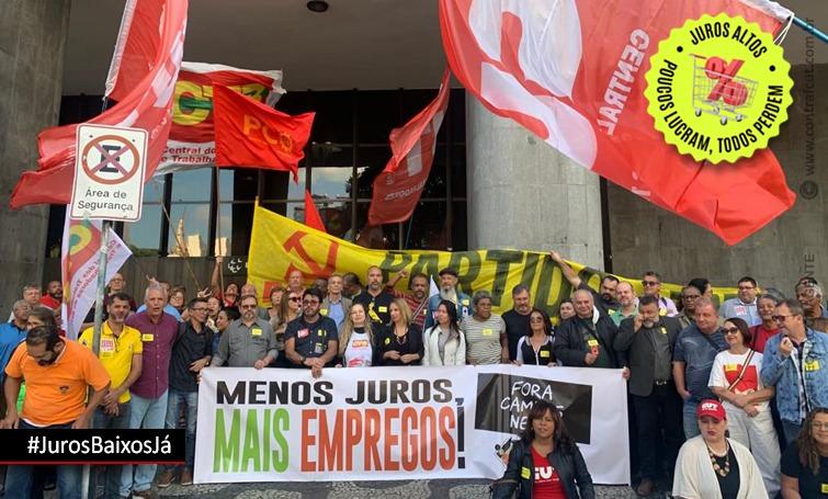 Após intensa pressão, Copom anuncia queda de Selic para 13,25%