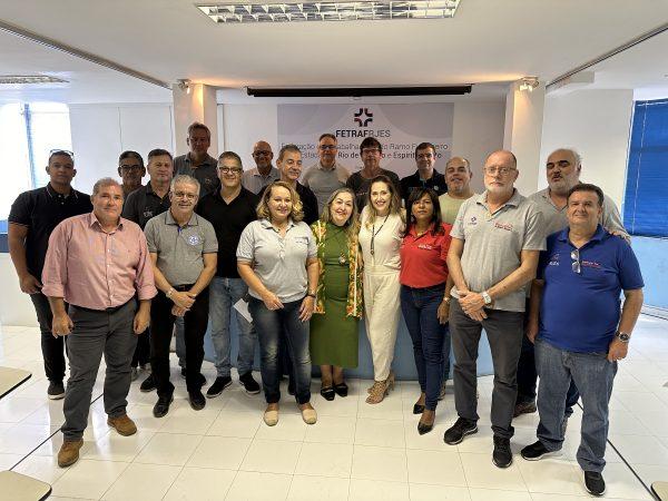 Sindicato dos Bancários de Macaé e Região se reuniu na sede da Fetraf RJ/ES com Representante do Bradesco