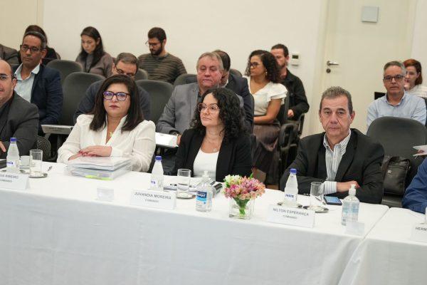 Garantia de emprego e ultratividade do acordo são cobrados na 1ª reunião de negociação
